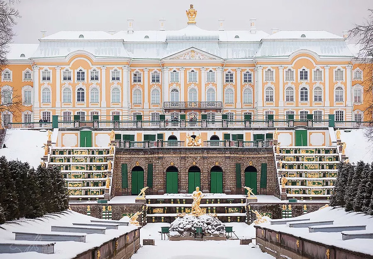 https://cdn.np-media.gr/media/news/2024/01/12/100160/photos/snapshot/St.-Petersburg-in-winter-2.jpg