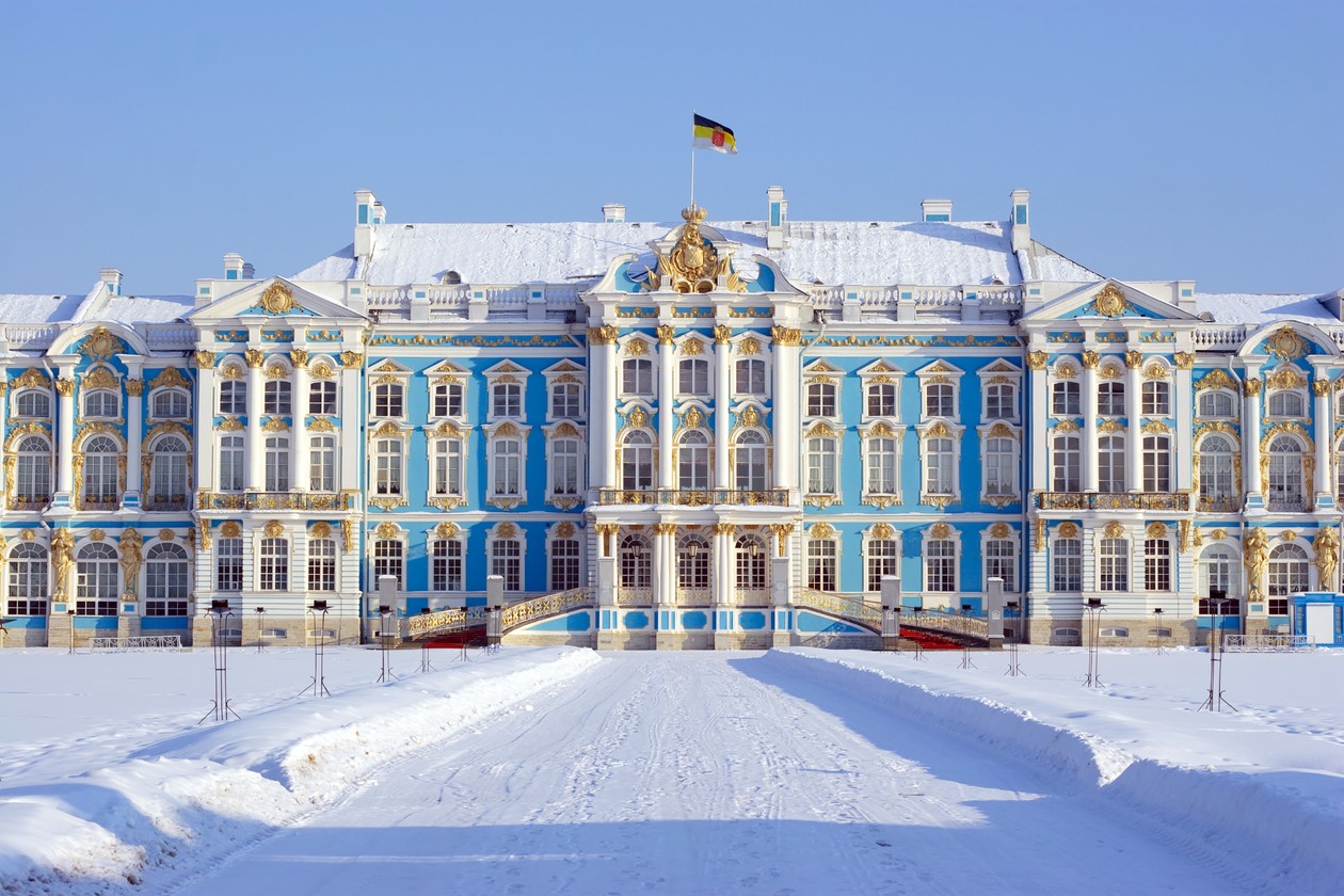 https://cdn.np-media.gr/media/news/2024/01/12/100160/photos/snapshot/St.-Petersburg-in-winter-3.jpg