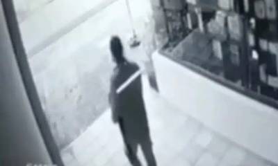 Χαλκίδα: Βίντεο ντοκουμέντο με τον 42χρονο λίγα λεπτά πριν δεχτεί τις μοιραίες μαχαιριές