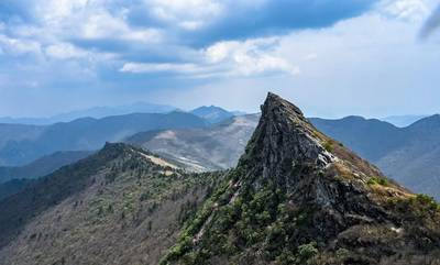 Κίνα: Εταιρεία μετέφερε τα γραφεία της στα βουνά για να αναγκάσει τους υπαλλήλους να παραιτηθούν