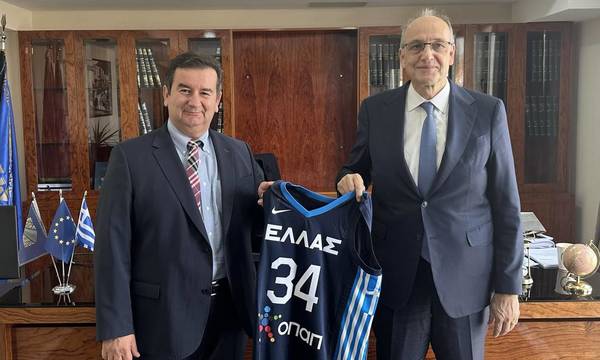 Άργος: Συνάντηση με «άρωμα» μπάσκετ του Ι. Μαλτέζου με τον πρόεδρο της ΕΟΚ