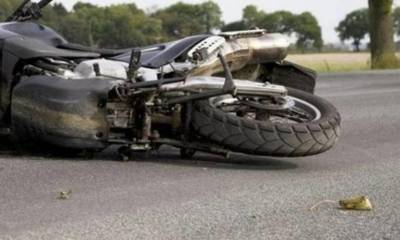 Τροχαίο δυστύχημα στην Κορινθία: Μηχανάκι συγκρούστηκε με ΙΧ - Νεκρός ο 20χρονος αναβάτης