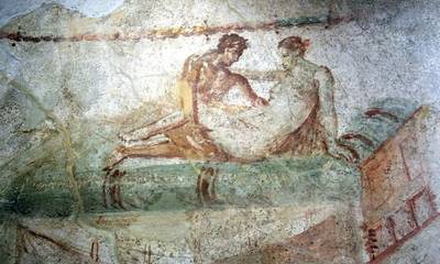 Η σεξουαλική πράξη που θεωρούνταν τελείως εξευτελιστική για έναν άνδρα στην αρχαία Ελλάδα