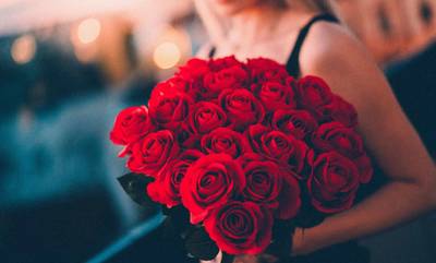 Αγίου Βαλεντίνου: Το κρυφό μήνυμα πίσω από τον αριθμό των τριαντάφυλλων μιας ανθοδέσμης