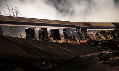 Τα ανατριχιαστικά ουρλιαχτά δευτερόλεπτα μετά τη φονική σύγκρουση των τρένων στα Τέμπη