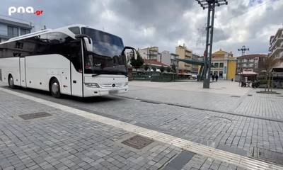Τουριστικό λεωφορείο διασχίζει ξανά το κέντρο της Τρίπολης! (video)