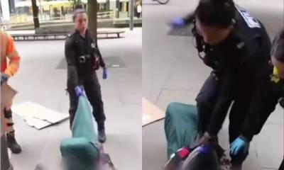 Σοκαριστικό βίντεο με αστυνομικό στο Μάντσεστερ να σέρνει άστεγο και να τον πατά στο στομάχι
