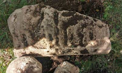 Κόρινθος: Ανεύρεση αρχαίων κινητών μνημείων - Στο σημείο υπήρχαν ίχνη λαθρανασκαφής