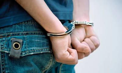 Κορινθία: Συνελήφθη 31χρονος στο Βέλο - Απειλούσε την 25χρονη σύντροφό του