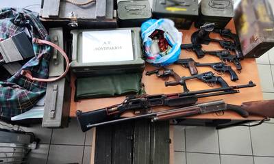 Συλλήψεις για όπλα και ναρκωτικά σε Λουτράκι και Τρίπολη, αντίστοιχα