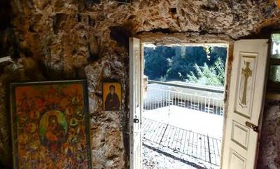 Βραχοπαναγίτσα: Η σπηλαιώδης εκκλησία της Μεσσηνίας
