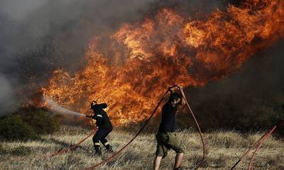 Σπάρτη: Φωτιά σε εξέλιξη στην Άρνα