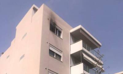 Φωτιά σε διαμέρισμα στην Καλαμάτα - Στο νοσοκομείο μία ηλικιωμένη