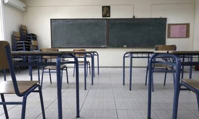 Ναύπλιο: Για 10 χρόνια απλήρωτους λογαριασμούς τηλεφωνίας σε σχολεία έκανε λόγο ο δήμαρχος