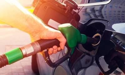 Με τα 2 ευρώ «φλερτάρει» η βενζίνη: Ανησυχία για το συνεχιζόμενο ράλι στις τιμές