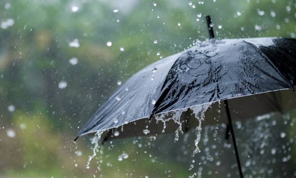 Σάκης Αρναούτογλου: Μετά τη σκόνη, έρχονται οι βροχές -Τι καιρό θα κάνει τη Μεγάλη Εβδομάδα