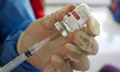 New York Times: Τα τέσσερα συμπεράσματα έρευνας για τις παρενέργειες των εμβολίων κατά του κορoνοϊού