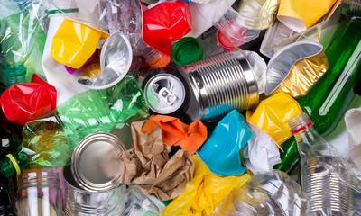 Ευρωπαϊκή Ένωση: Νέοι κανόνες για ανακύκλωση και επαναχρησιμοποίηση συσκευασιών