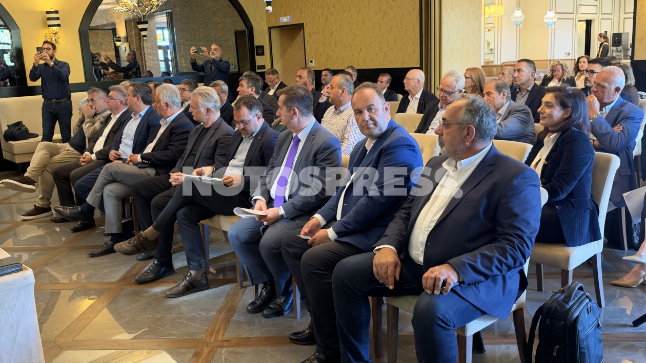 https://cdn.np-media.gr/media/news/2026/10/19/132811/photos/snapshot/6ad5f59e45e58.jpg