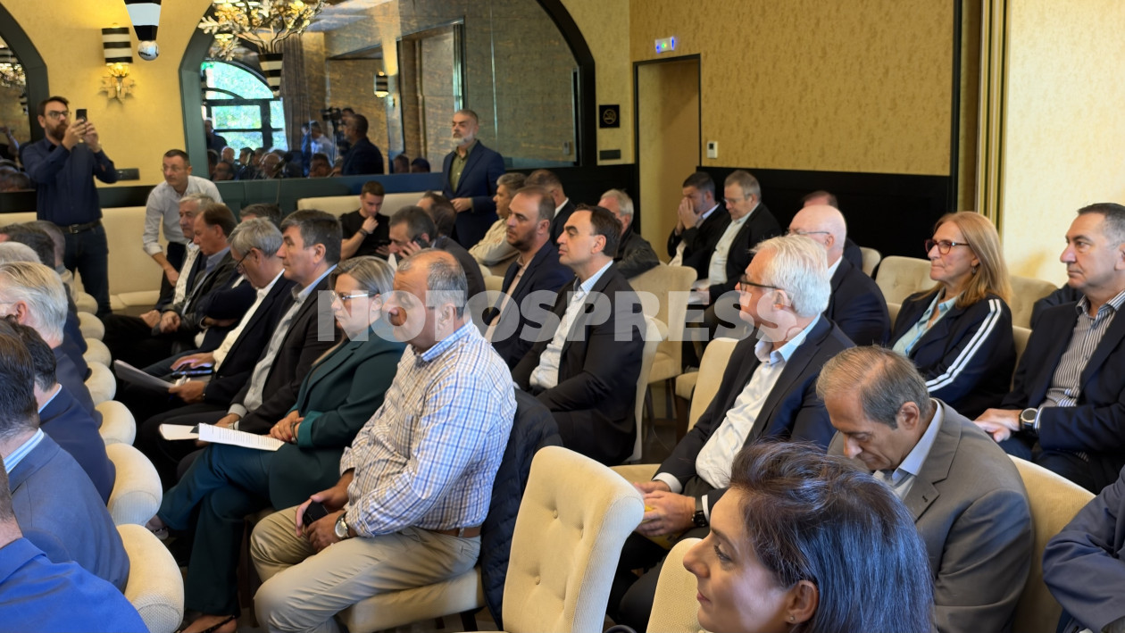 https://cdn.np-media.gr/media/news/2026/10/19/132811/photos/snapshot/6ad5f5a1e3c00.jpg
