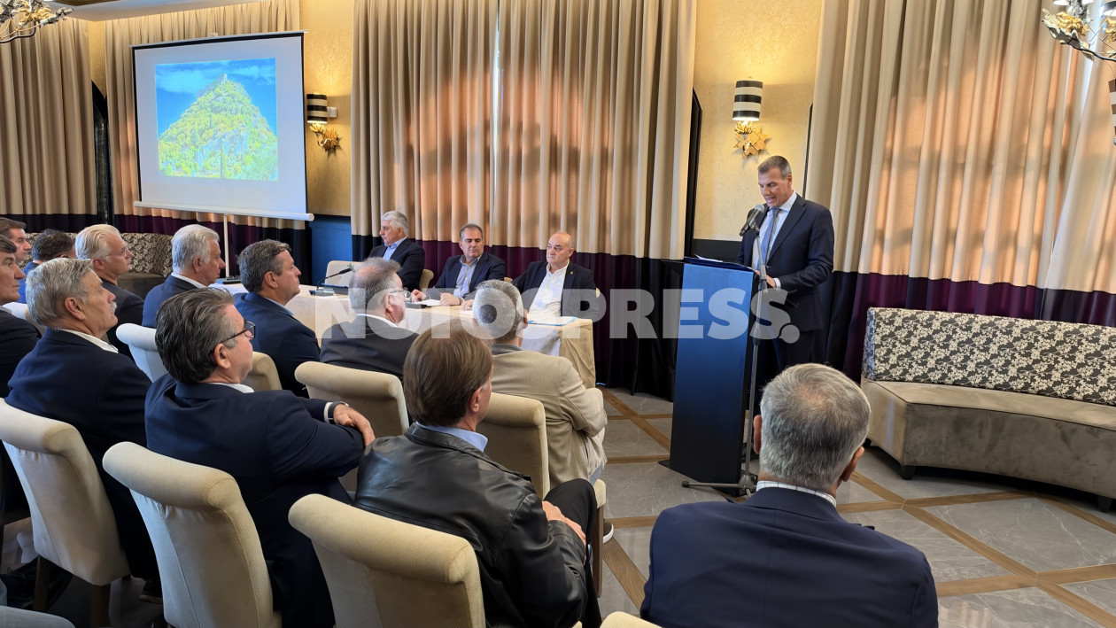 https://cdn.np-media.gr/media/news/2026/10/19/132811/photos/snapshot/6ad5f5c838057.jpg