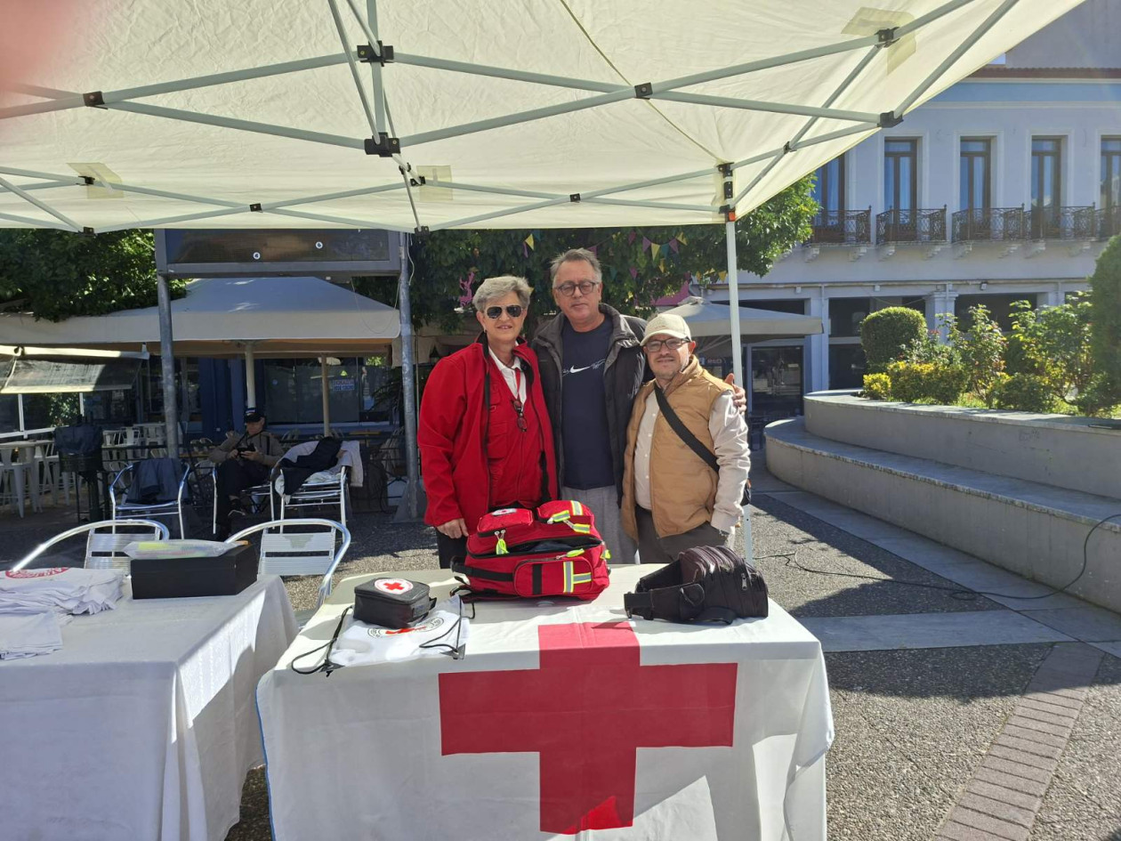 https://cdn.np-media.gr/media/news/2026/10/19/132816/photos/snapshot/sparti-perpato-trexo-podilato-karkinos-mastou-2026-18.jpg