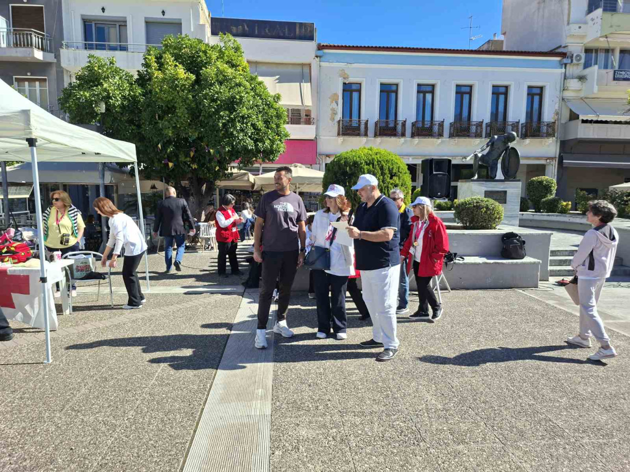https://cdn.np-media.gr/media/news/2026/10/19/132816/photos/snapshot/sparti-perpato-trexo-podilato-karkinos-mastou-2026-7.jpg
