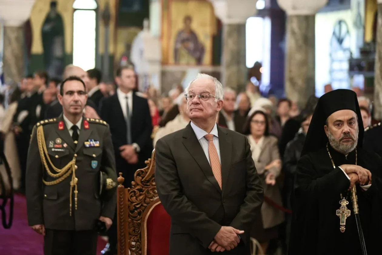 https://cdn.np-media.gr/media/news/2026/10/20/132848/photos/snapshot/kefalonia-agios-gerasimos-pistoi-skinoma-eortasmos-3.jpg