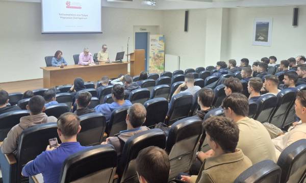 Σπάρτη: Υποδοχή των πρωτοετών φοιτητών στο Τμήμα Ψηφιακών Συστημάτων