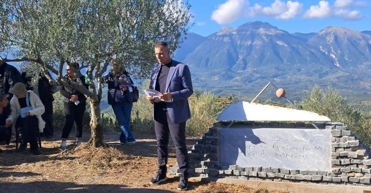 https://cdn.np-media.gr/media/news/2026/10/24/132953/photos/snapshot/apokalyptiria-tou-mnimeiou-manoysou-manousaki-sti-sellasia-4.jpg
