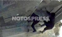 Σπάρτη: Μπούκαραν ξημερώματα σε χρυσοχοείο με κλεμμένο ΙΧ - H Aστυνομία τους συνέλαβε