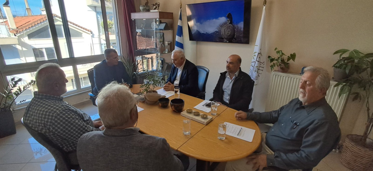 https://cdn.np-media.gr/media/news/2026/10/27/132991/photos/snapshot/sparti-agalma-spartiatissa-mana-paideia-2026-2.jpg