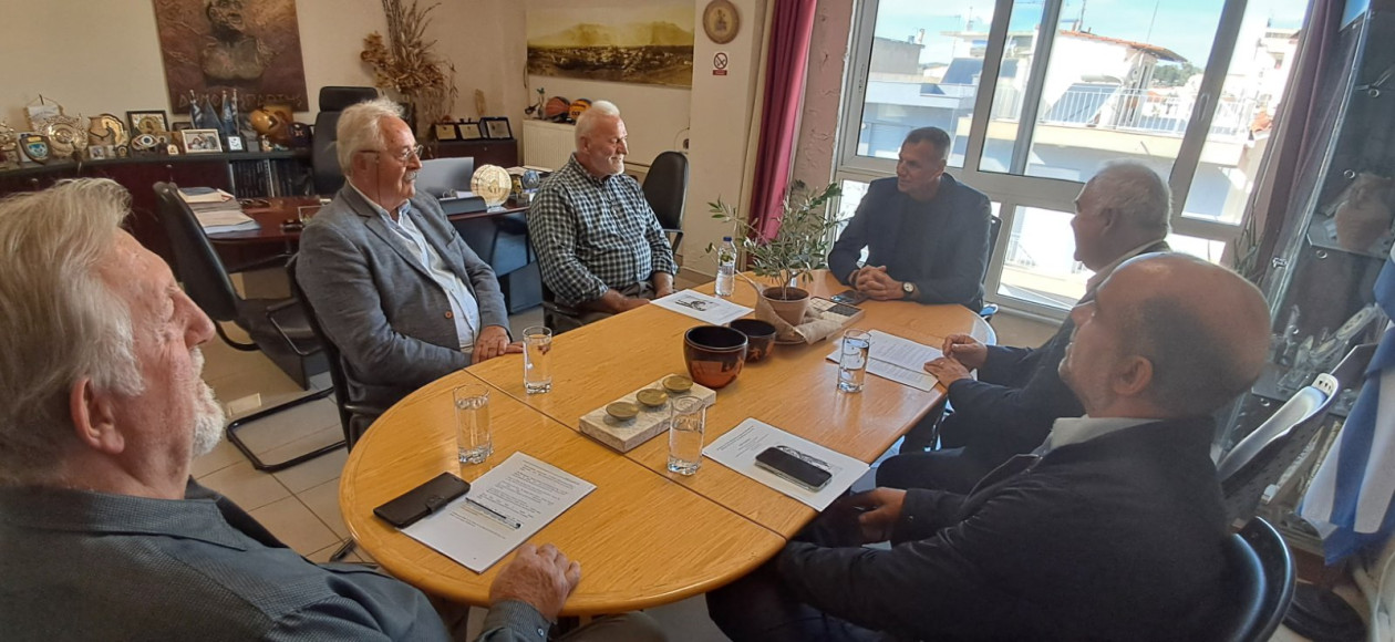 https://cdn.np-media.gr/media/news/2026/10/27/132991/photos/snapshot/sparti-agalma-spartiatissa-mana-paideia-2026-4.jpg