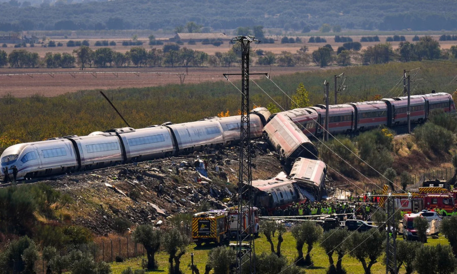 Τραγωδία στην Ισπανία: 68 νεκροί από σύγκρουση τρένων – Τα κρίσιμα 17 λεπτά