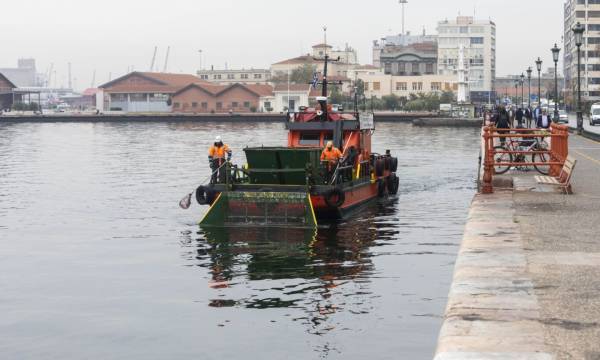 Θεσσαλονίκη: 41χρονος κατήγγειλε ότι τον βίασαν, τον ξυλοκόπησαν και τον πέταξαν στον Θερμαϊκό