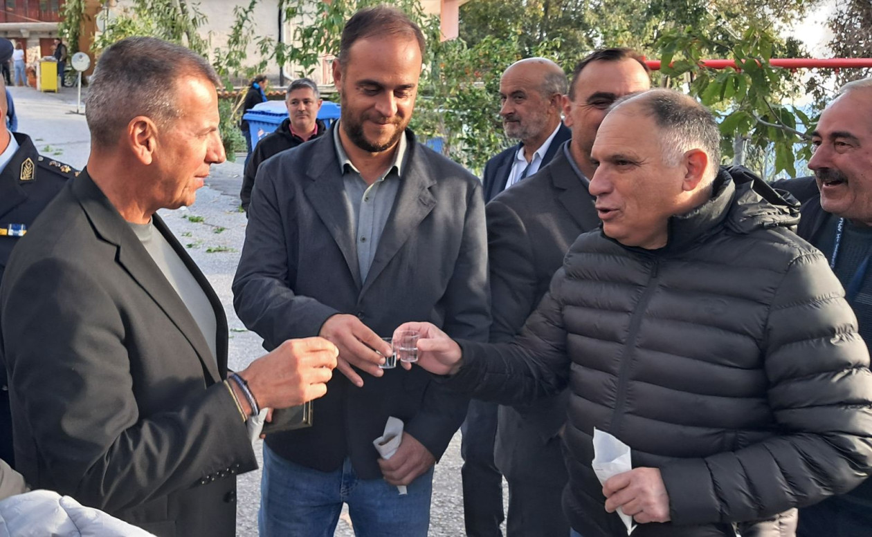 https://cdn.np-media.gr/media/news/2026/10/30/133043/photos/snapshot/arna-giorti-kastanou-egkainia-2026-8.jpg